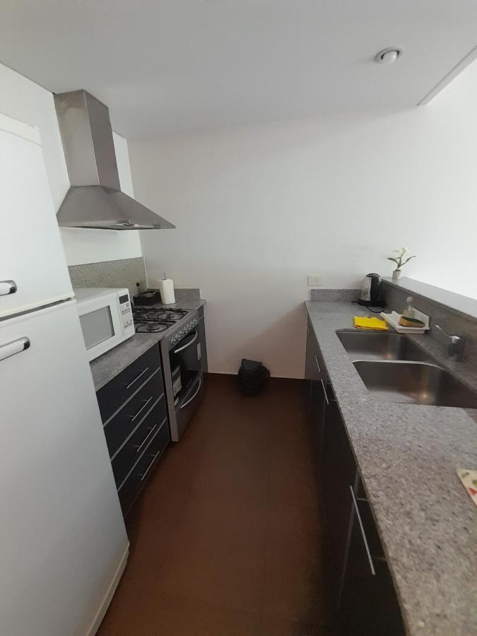 Departamento Centrico Plaza Alvarado Con Cochera Salta Kültér fotó